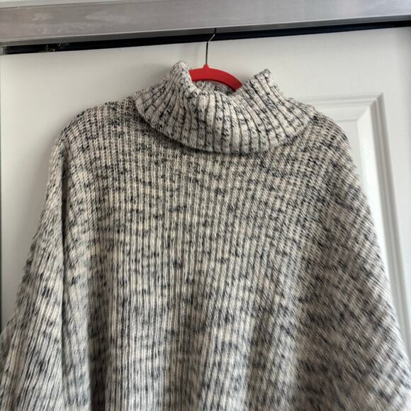 OFFLINE By Aerie Chillside Turtleneck Sweater Soft Muslin Gray Sz M Cozy Cotton - Picture 4 of 12